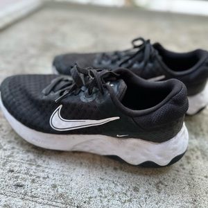 Nike Black Shoes